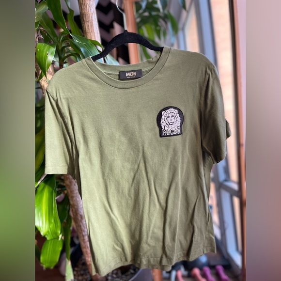 MCM Other - MCM Men’s Lion Embroidered T shirt size M
